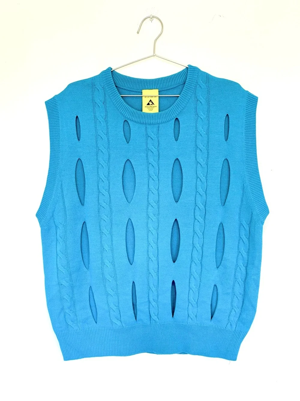 kfashion blue sweater vest - bright cable knit perforations holes - XL like new